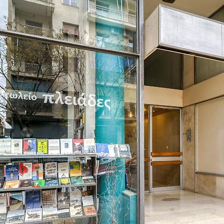 Bright Spacious Luxury Apartment In Prime Central Афины Экстерьер фото
