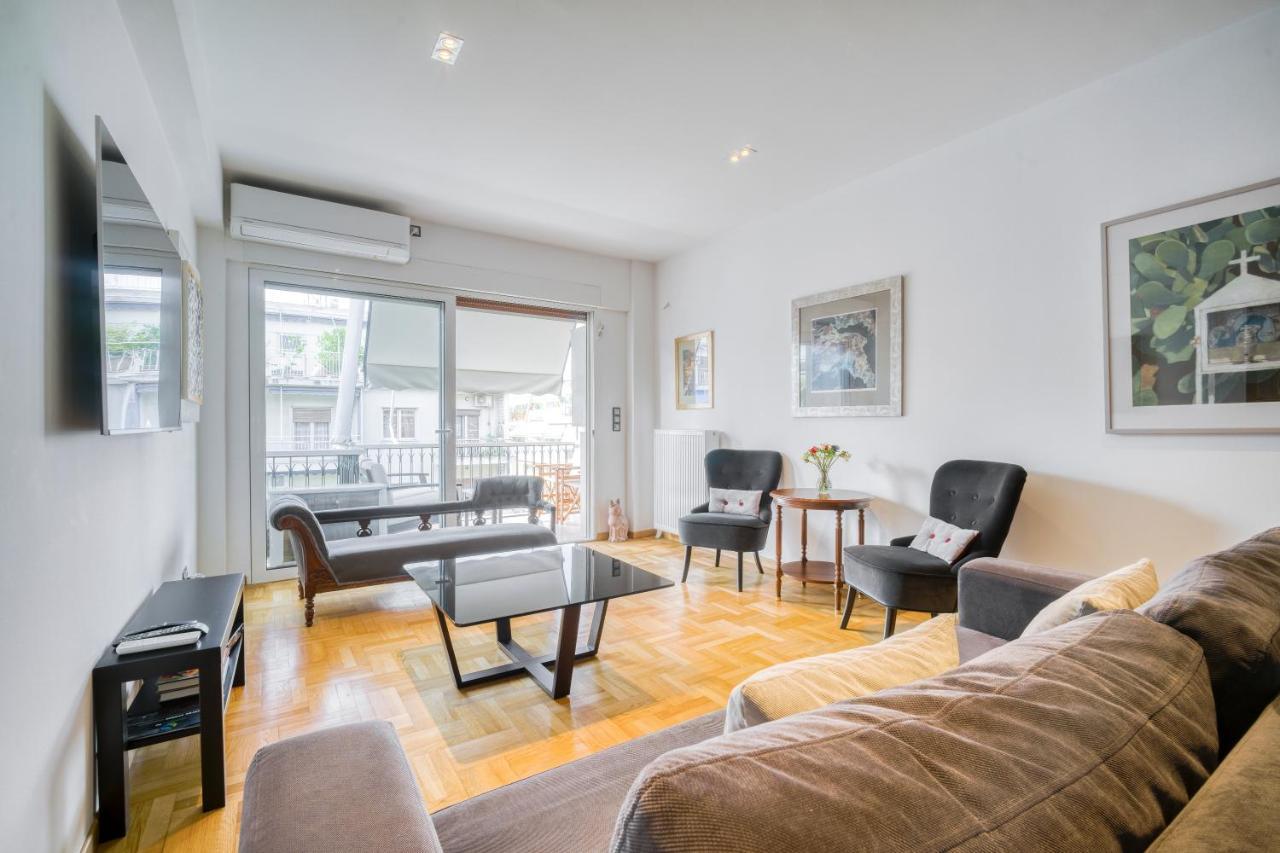 Bright Spacious Luxury Apartment In Prime Central Афины Экстерьер фото