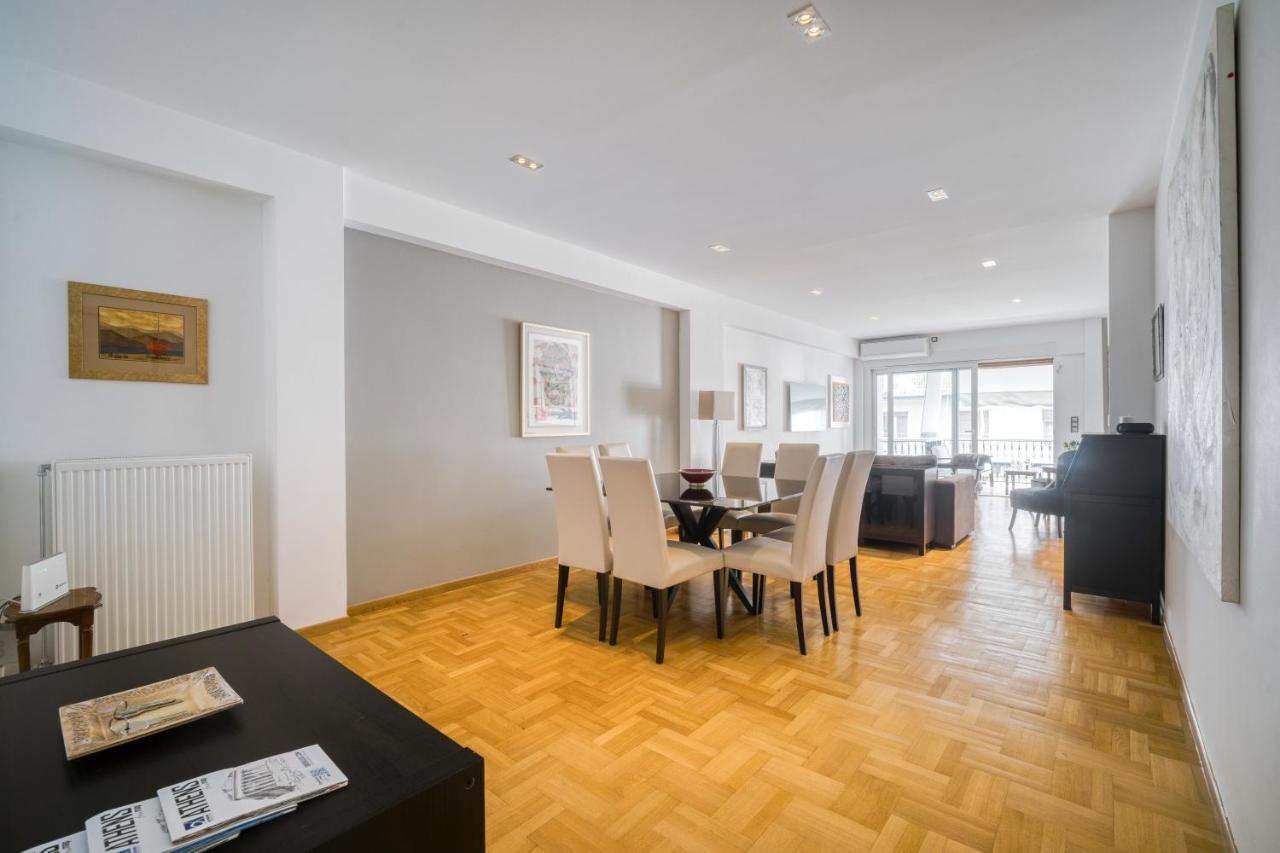 Bright Spacious Luxury Apartment In Prime Central Афины Экстерьер фото